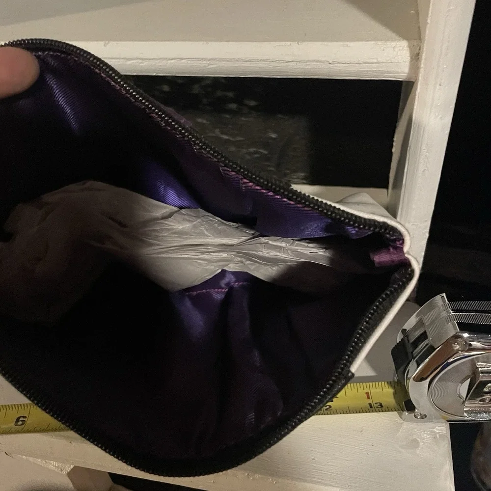 Younique Makeup Cosmetic Bag Black‎ Purple Travel Bag
